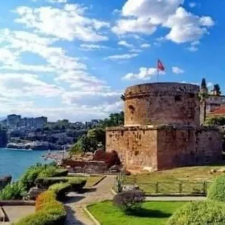 Kaleici Harika Konum Benzersiz Uygun Fiyat Giris Appartement